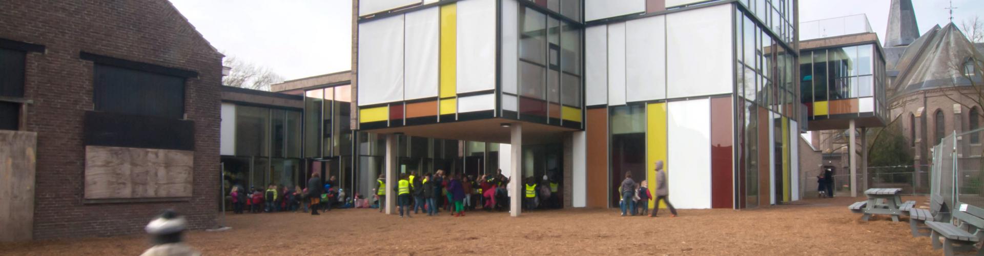 Vrije Basisschool De Boomhut Lozen